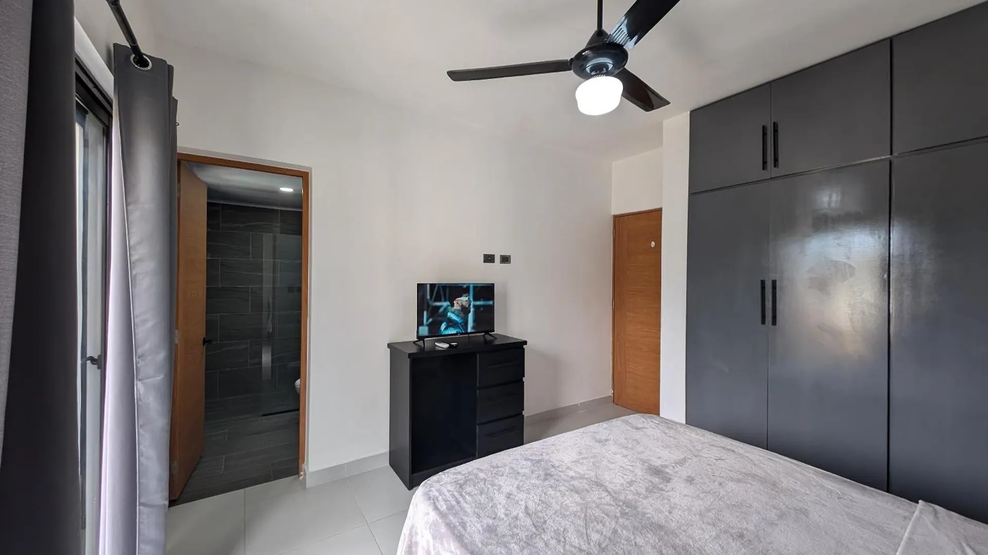 Modern Apartment 2 Bedroom Apartment With Wifi And Private Parking Sosúa