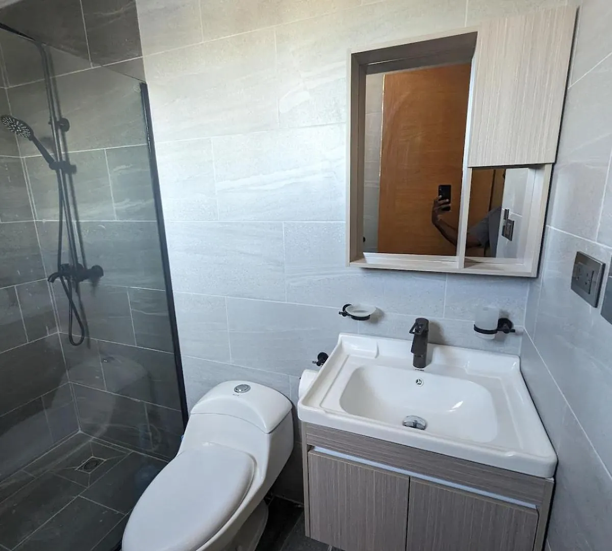 Modern Apartment 2 Bedroom Apartment With Wifi And Private Parking Sosua
